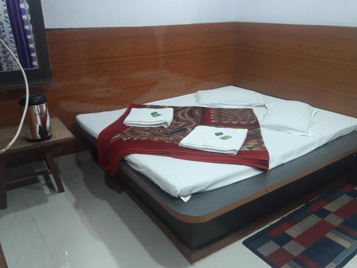 Hotel Rajvihar Pachmarhī Esterno foto