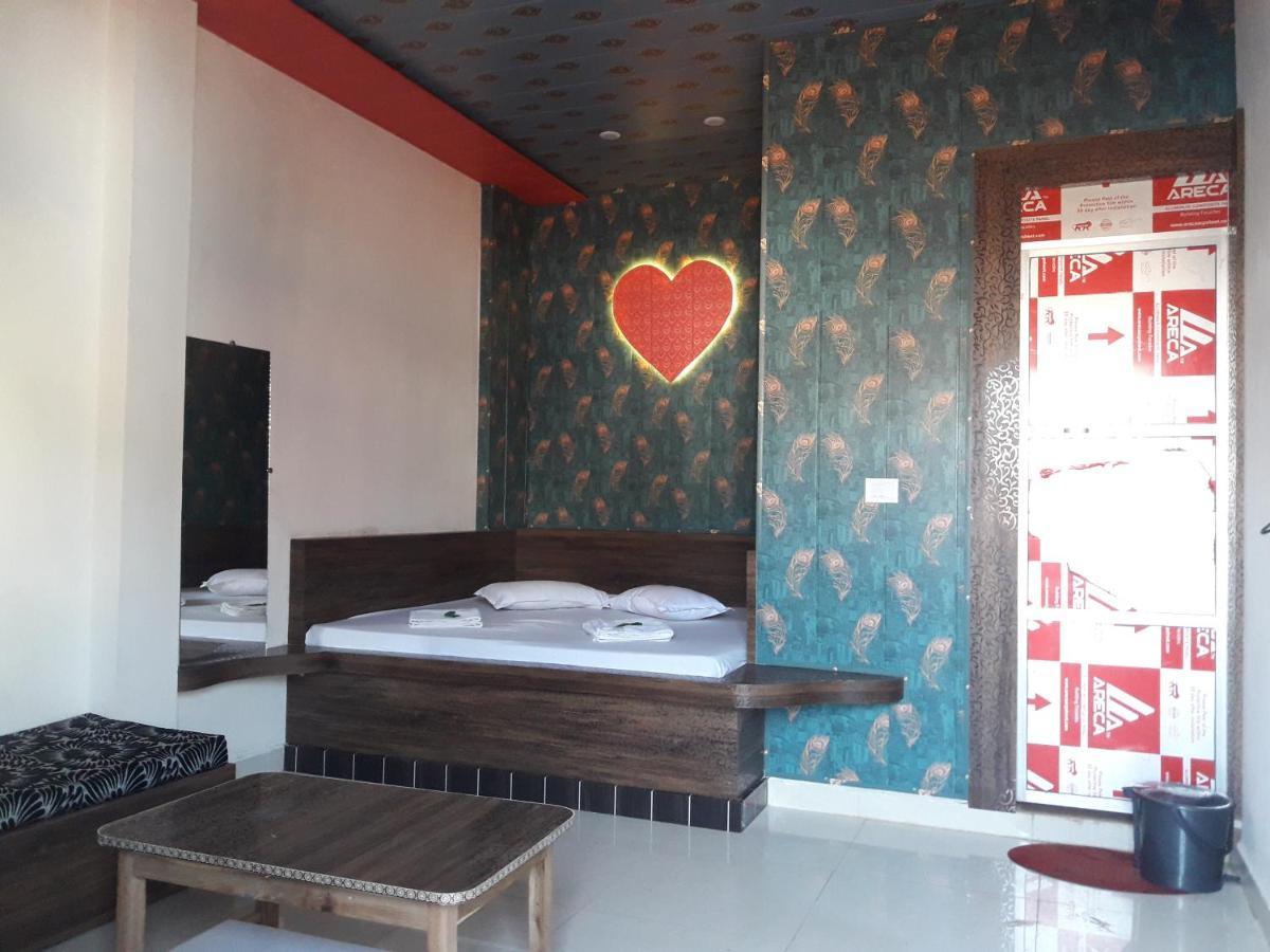 Hotel Rajvihar Pachmarhī Esterno foto